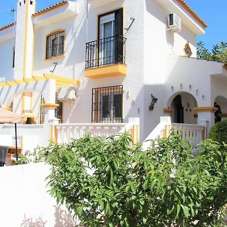 Holiday home Casa Manzana Torrevieja